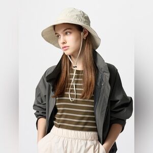 Uniqlo hat